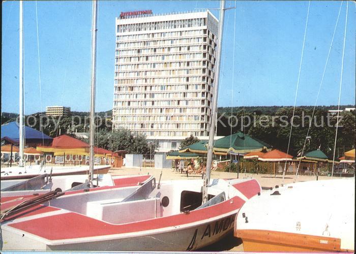 Zlatni Piassatzi Hotel International