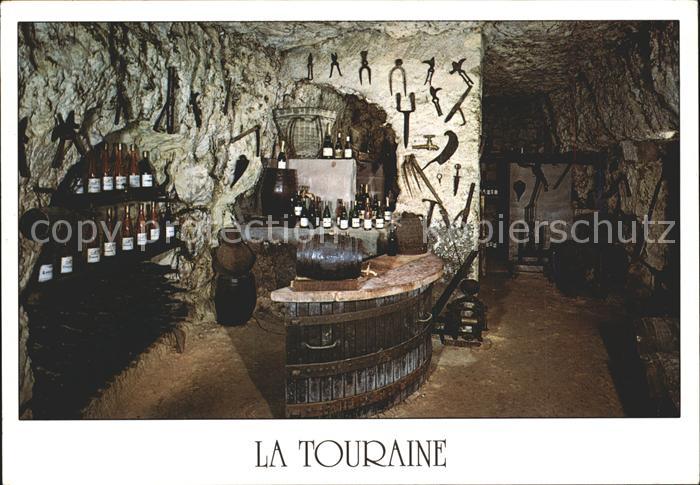 Chinon Indre et Loire En Touraine Une cave de degustation