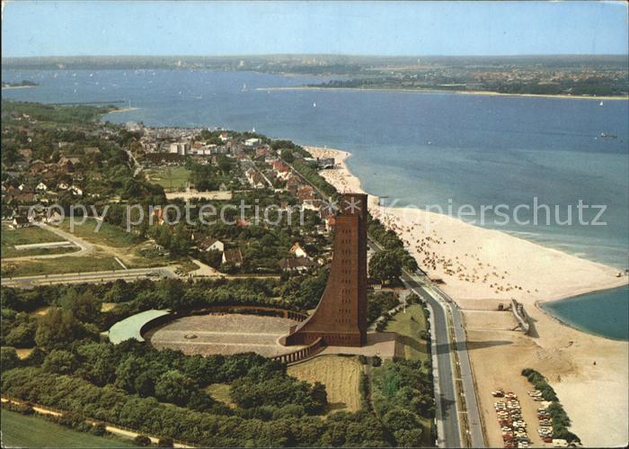 Laboe Fliegeraufnahme Denkmal