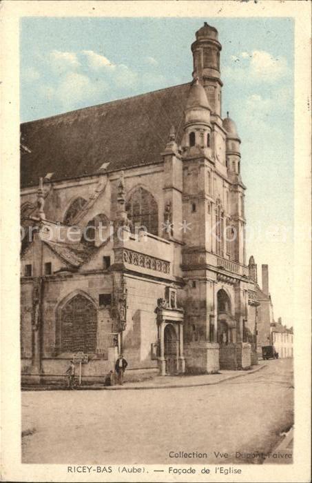 Les Riceys Facade de L_Eglise