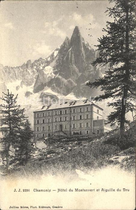 Chamonix Hotel du Montanvert et Aiguille du Dru