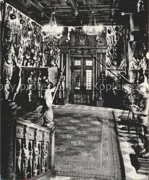 Rumaenien Sinaia Muzeut Peles Sala de arme