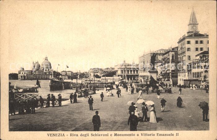 Venezia Venedig Riva degli Schiavoni e Monumento a Vittorio Emanuele II