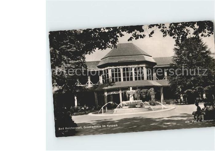 Bad Reichenhall Gradierhaus im Kurpark Brunnen