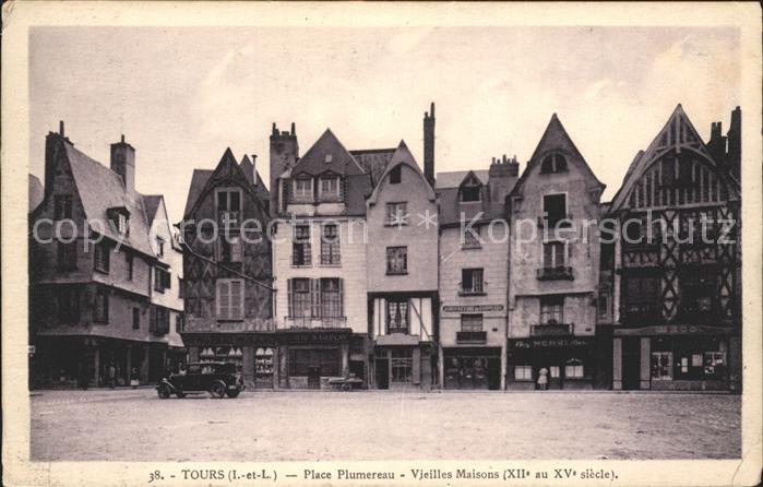 Tours Indre-et-Loire Place Plumereau Vieilles Maisons