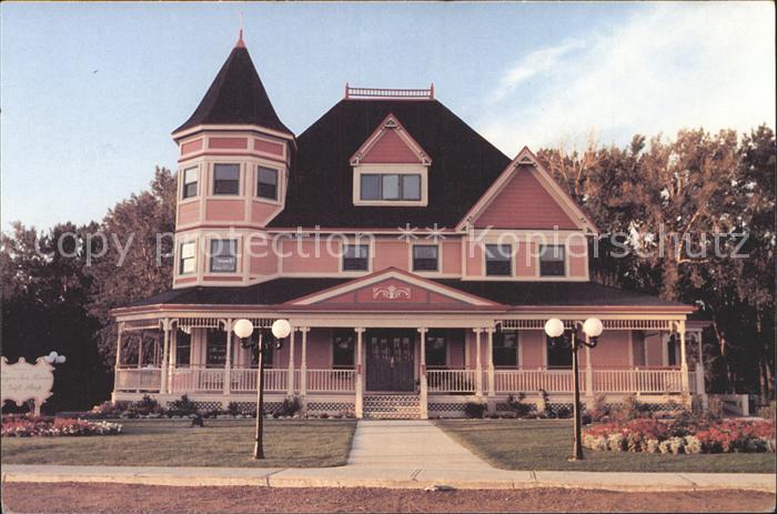 Alberta  The Ginger Tea Room and Gift Shop