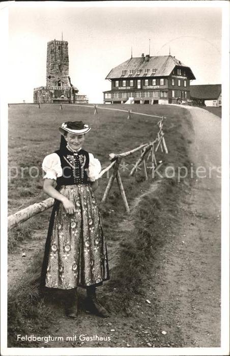 Feldberg Schwarzwald Feldbergturm Hotel Feldbergerhof Schwarzwaelderin in Tracht