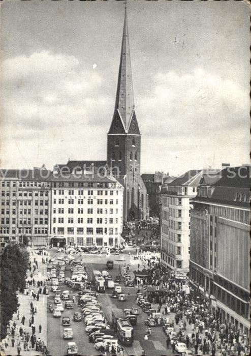 HAMBURG  CITY Jungfernstieg mit Blick zur Petrikirche