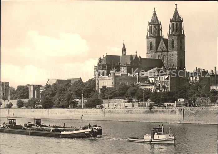 MAGDEBURG CITY Blick ueber Elbe zum Dom Frachter