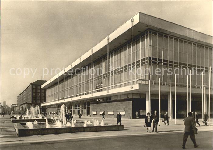 DRESDEN Elbe Kulturpalast am Altmarkt