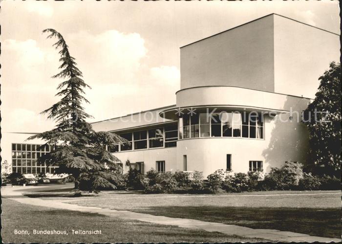 Bonn Rhein Bundeshaus Teilansicht