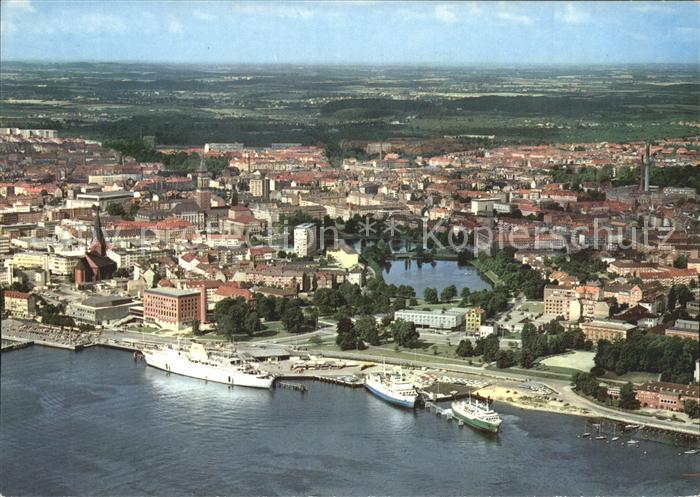 KIEL  CITY Hafen und Stadt Faehre Fliegeraufnahme