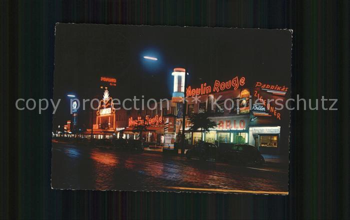 St Pauli Reeperbahn Moulin Rouge