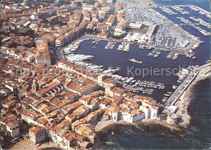 Saint Tropez Var Gros plan sur le port Vue aerienne