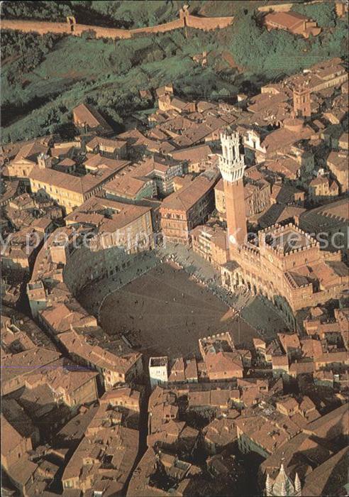 Siena Fliegeraufnahme Piazza del Campo