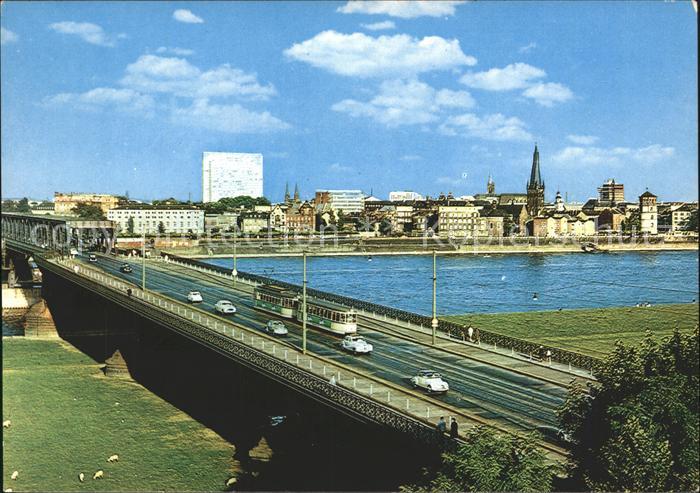 DuessELDORF CITY Stadtpanorama Oberkasseler Bruecke