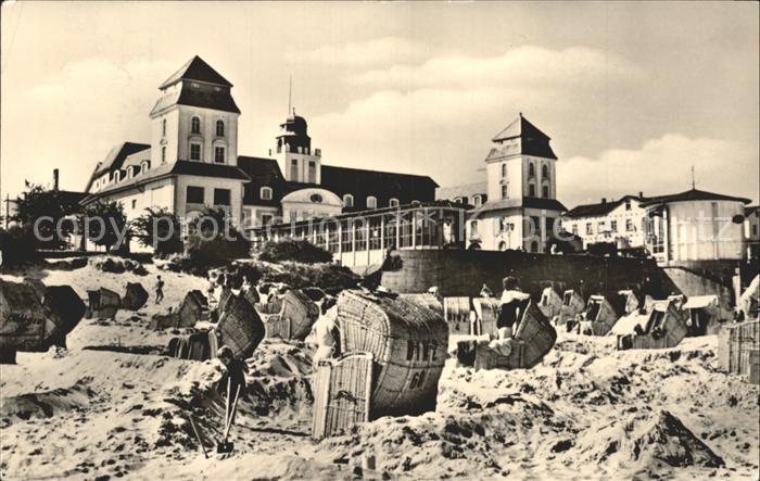Binz Ruegen Strand mit Kurhaus
