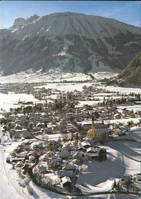 Pfronten Ostallgaeu Bayern Fliegeraufnahme mit Aggenstein und Breitenberg