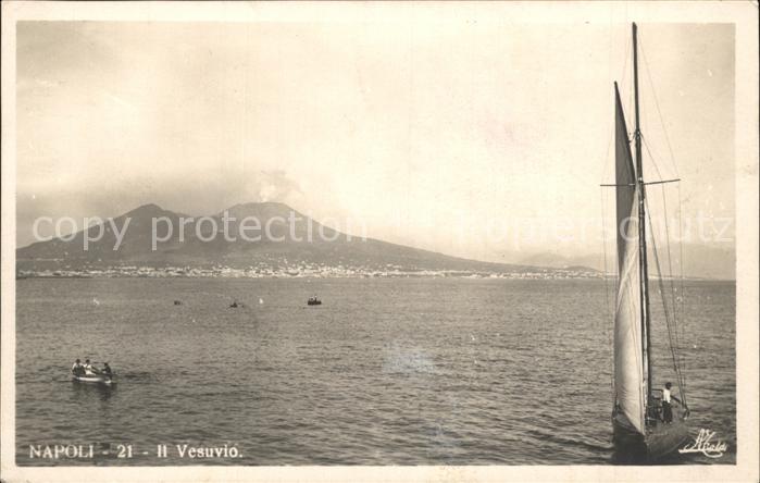 Napoli Neapel Meer mit Vesuv Boote
