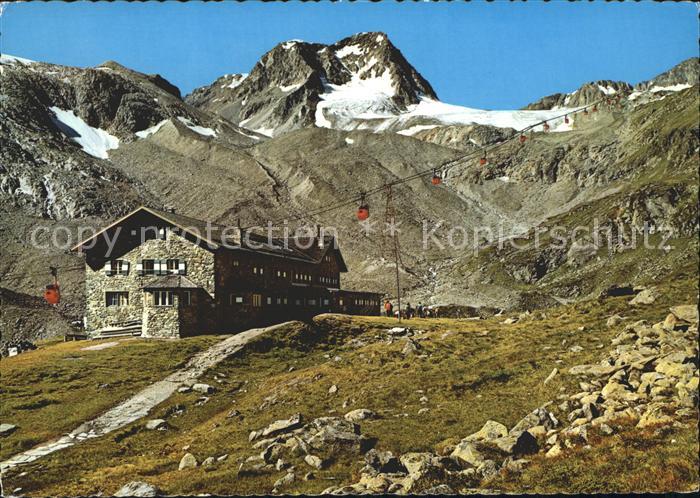 Dresdnerhuette Stubaital Schaufelspitze Wildspitze Seilbahn
