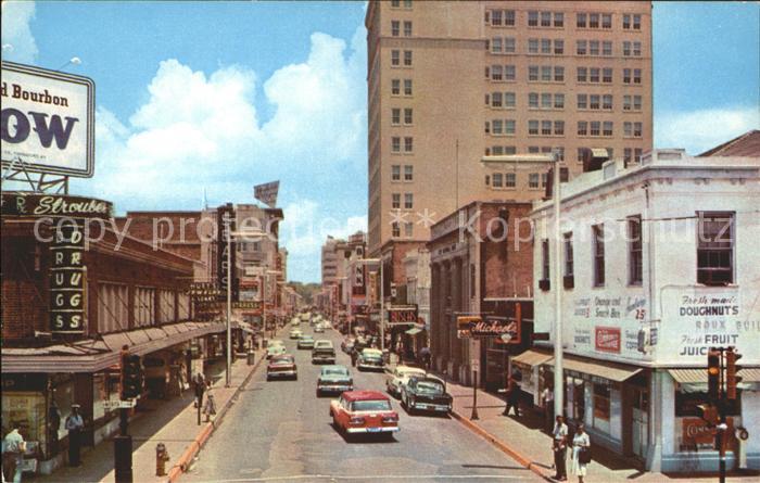 Louisiana Looking Down Third Street