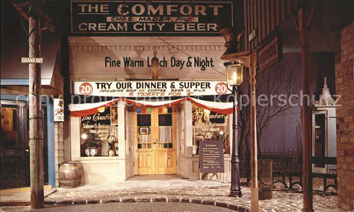 Milwaukee Wisconsin Maders Internationally Famous Restaurant