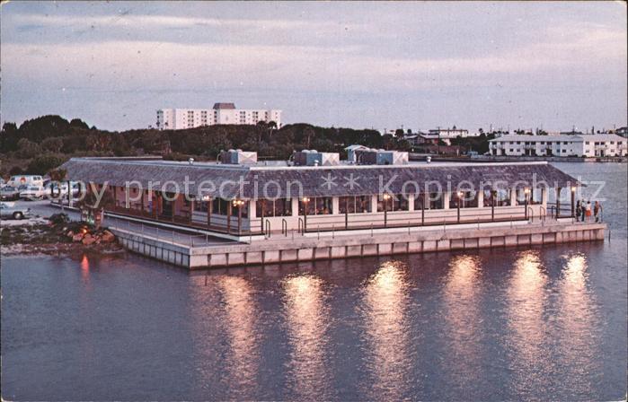 Port Orange Captain Table Restaurant Pirate den Lounge
