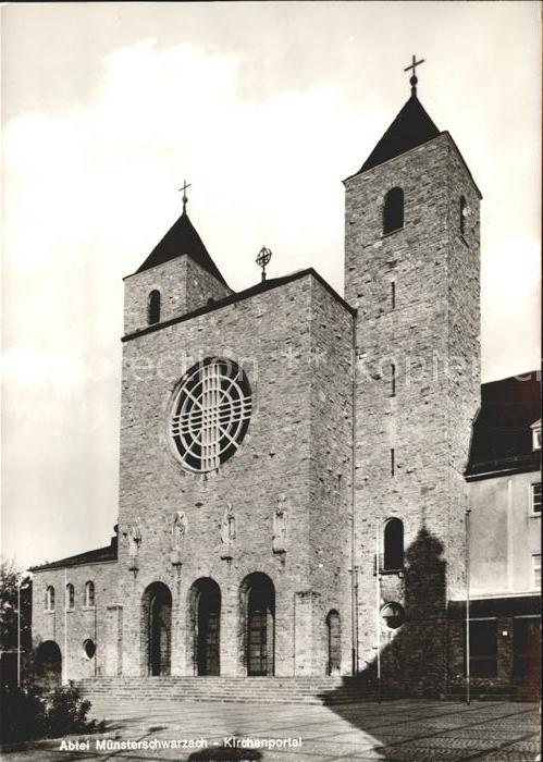 Muensterschwarzach Abtei Kirchenportal