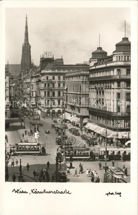 Wien Kaerntnerstrasse Strassenbahn