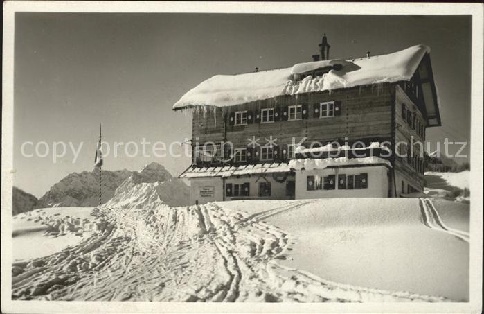 Hirschegg Kleinwalsertal Vorarlberg Waldemar Petersenhaus