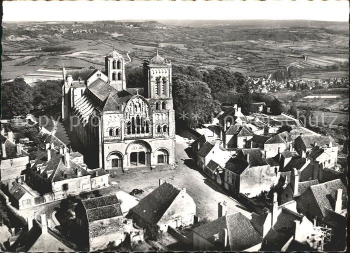 Vezelay Fliegeraufnahme Basilique