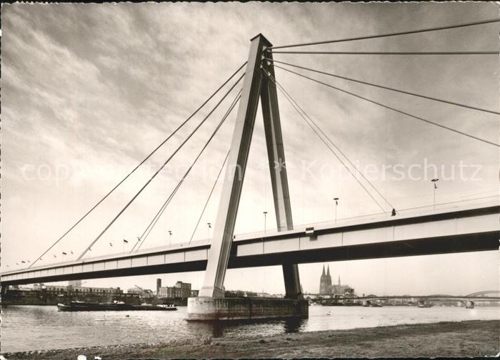 Bruecken Bauwerke Severinsbruecke Koeln am Rhein