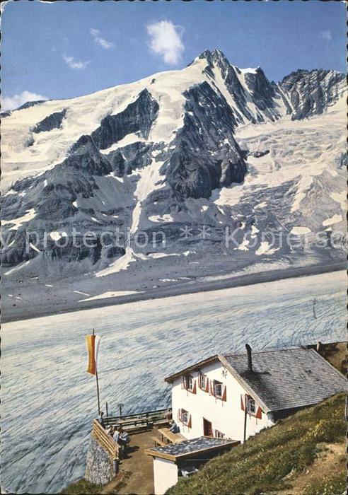 Hofmannshuette Der Akad. Sektion Wien des oeAV mit Grossglockner