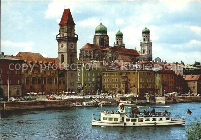 PAssAU Bayern Donau Dom Motorschiff Batavia
