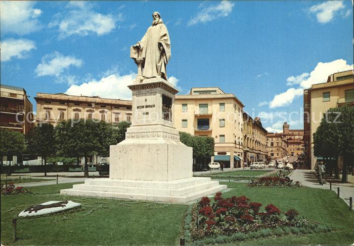 Arezzo Guido Monaco Denkmal