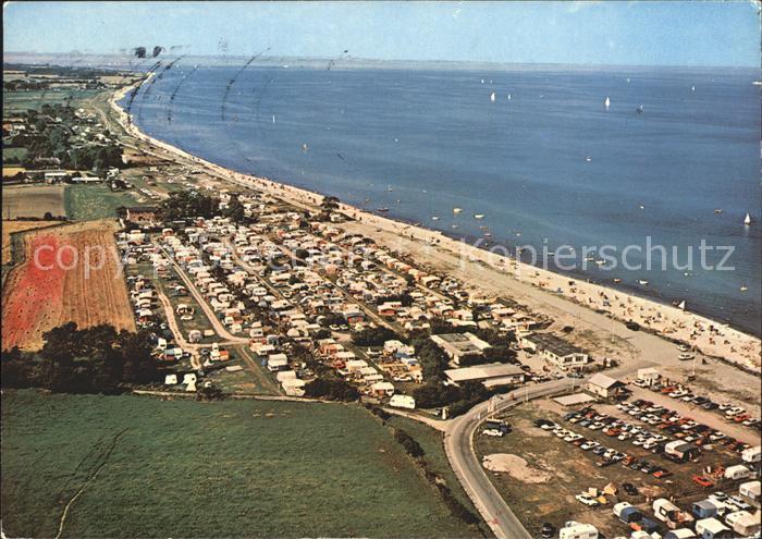 Hasselberg Ostsee Fliegeraufnahme Camping Strand