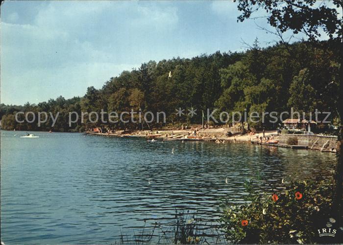 Correze Etang de Ruffaud plage