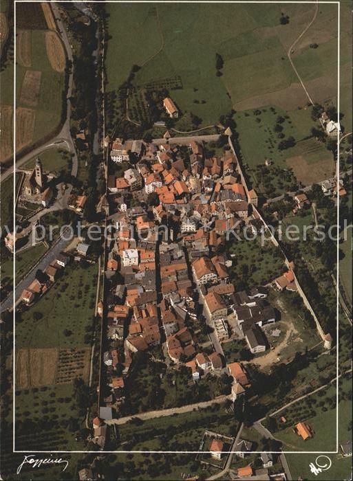 Glurns Mittelalterliche Stadt Fliegeraufnahme