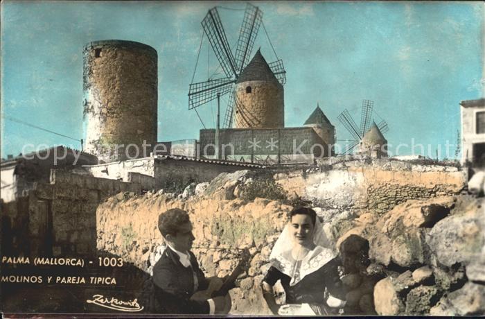 Palma de Mallorca Molinos y Pareja Tipica