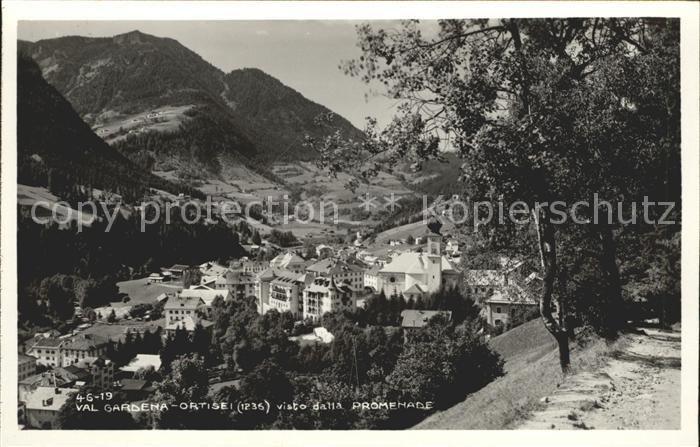 Ortisei St Ulrich Val Gardena visto dalla Promenade