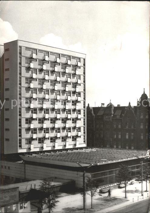 Katowice Dom Handlowy Delikatesy przy ul Armii