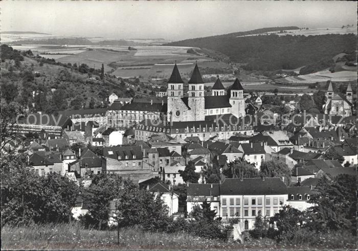 Echternach La Basilique et vue generale