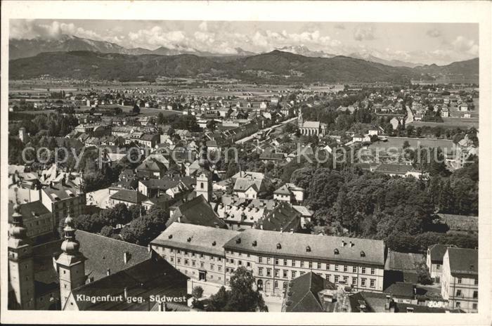 Klagenfurt Woerthersee Panorama Blick gegen Suedwest Alpen