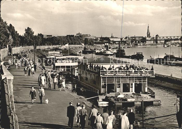 DuessELDORF CITY Rheinpromenade