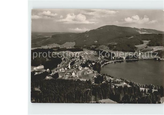 TITISEE Schwarzwald BW Schwarzwald Fliegeraufnahme