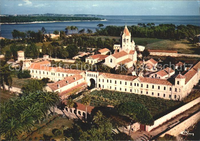 Ile Saint-Honorat Alpes Maritimes Fliegeraufnahme Abbaye de N.D. de Lerin