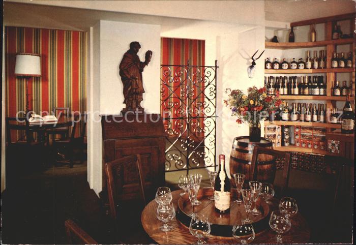 Arbois Grands Vins Henri Maire Les Deux Tonnwa