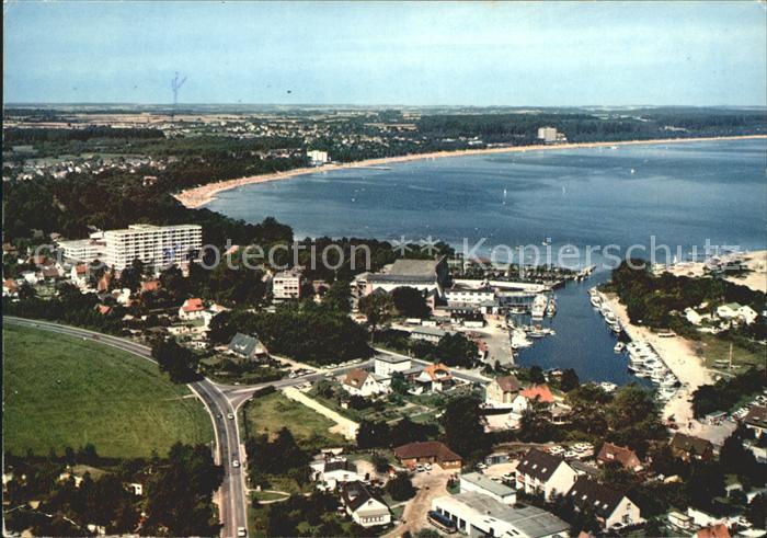 Niendorf Ostseebad Fliegeraufnahme Hafen und Carpe Diem