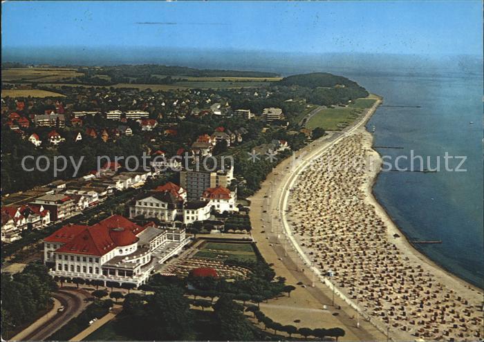 Travemuende Ostseebad Fliegeraufnahme Kurstrand und Casino