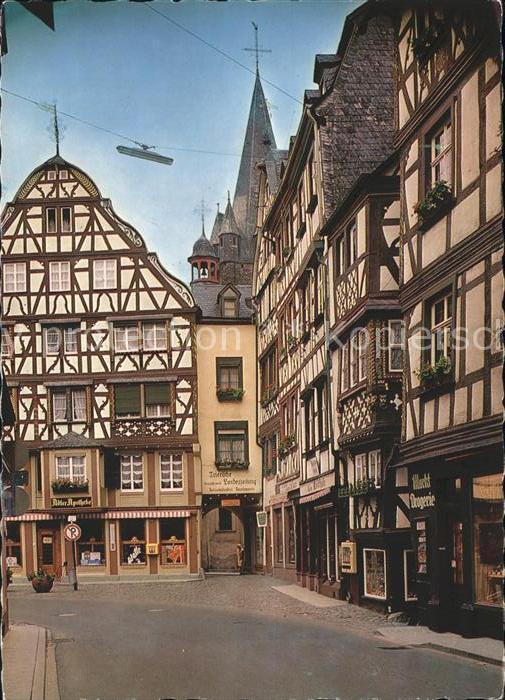 BERNKASTEL-KUES Berncastel Rheinland-Pfalz Am Marktplatz